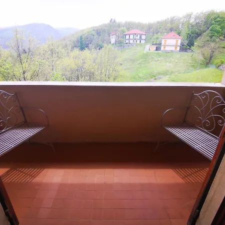 Il Apartment *